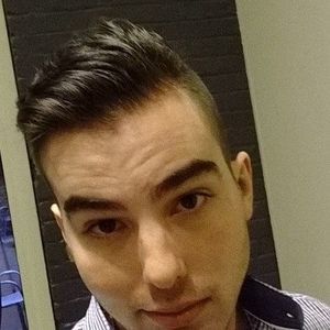 Meet your Posher, Justin